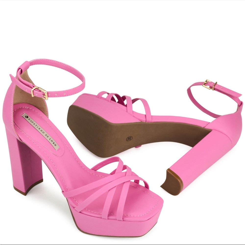 New Pink Strappy Ankle Platform Block Heels Sandals size 9 Barbiecore Party NIB